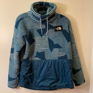 North face fleece pullover